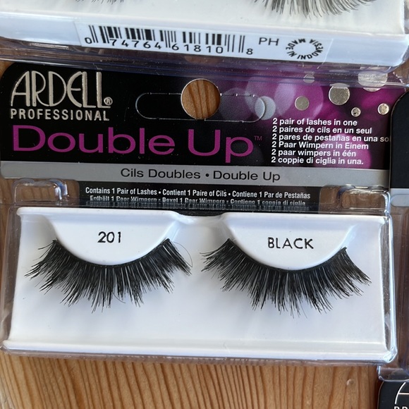 10 sets of Ardell professional lashes - Picture 7 of 7